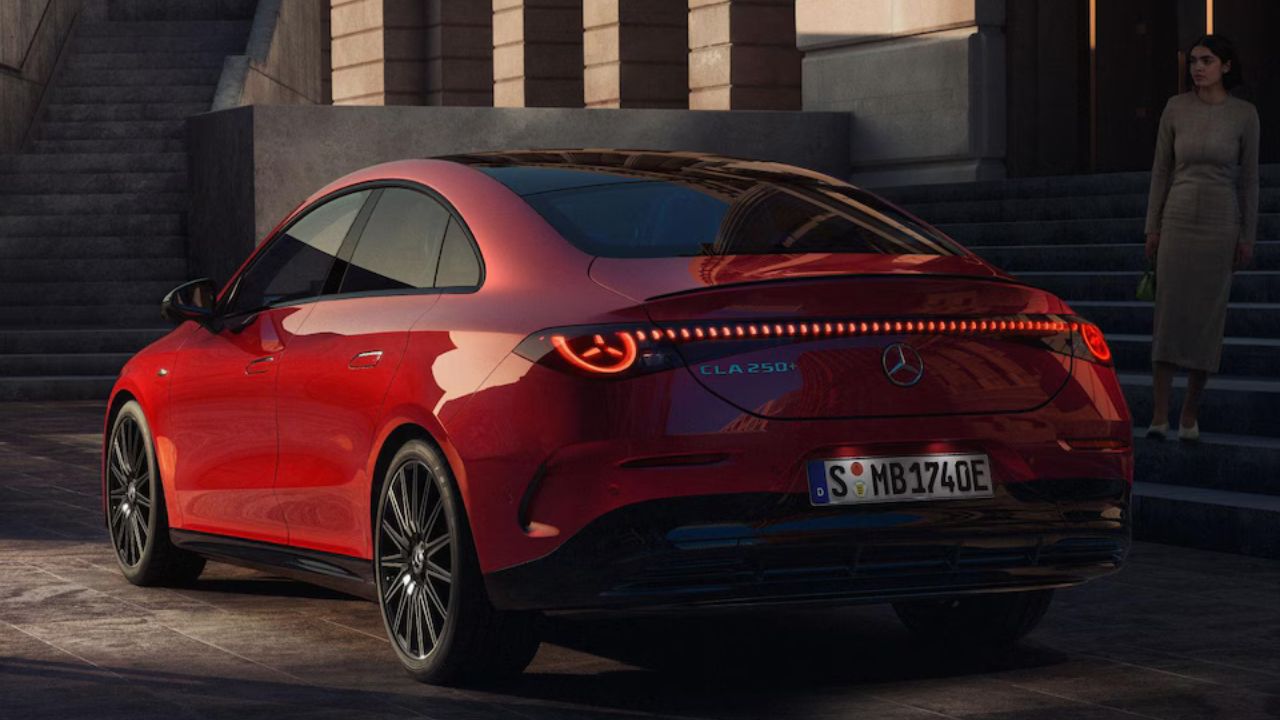 Mercedes-Benz CLA