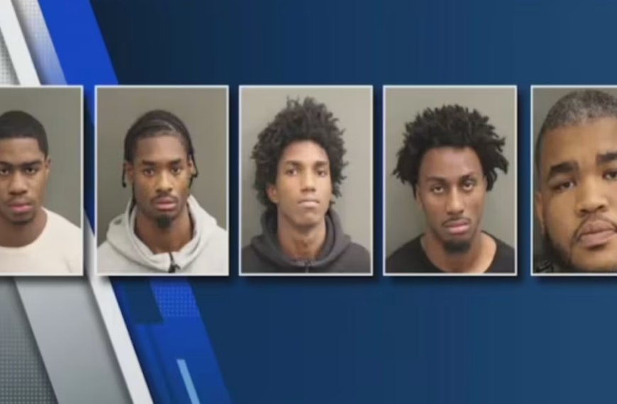 five men arrested for trying to steal supercars