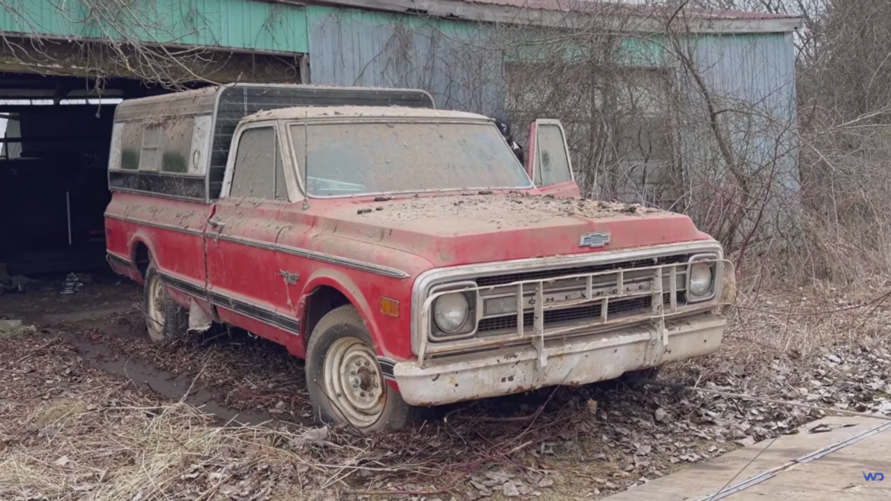 Barnfind 1970 Chevrolet C20 Custom Camper