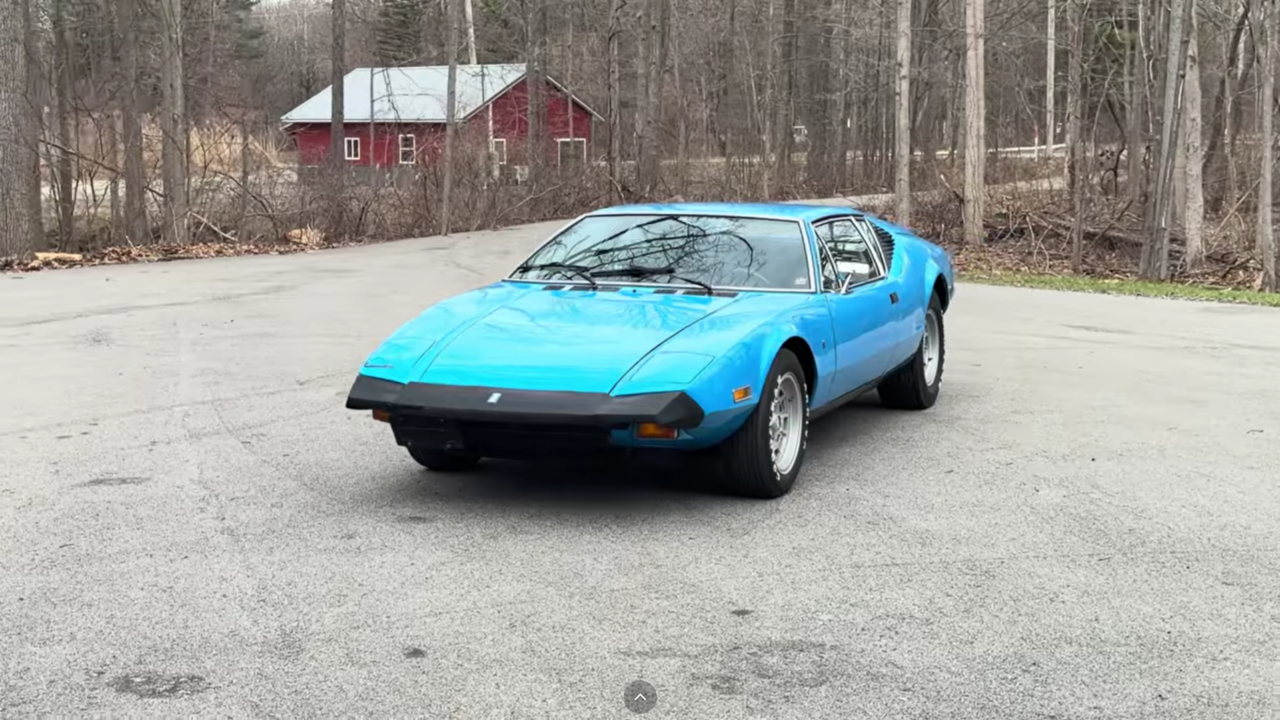 DeTomaso Pantera.