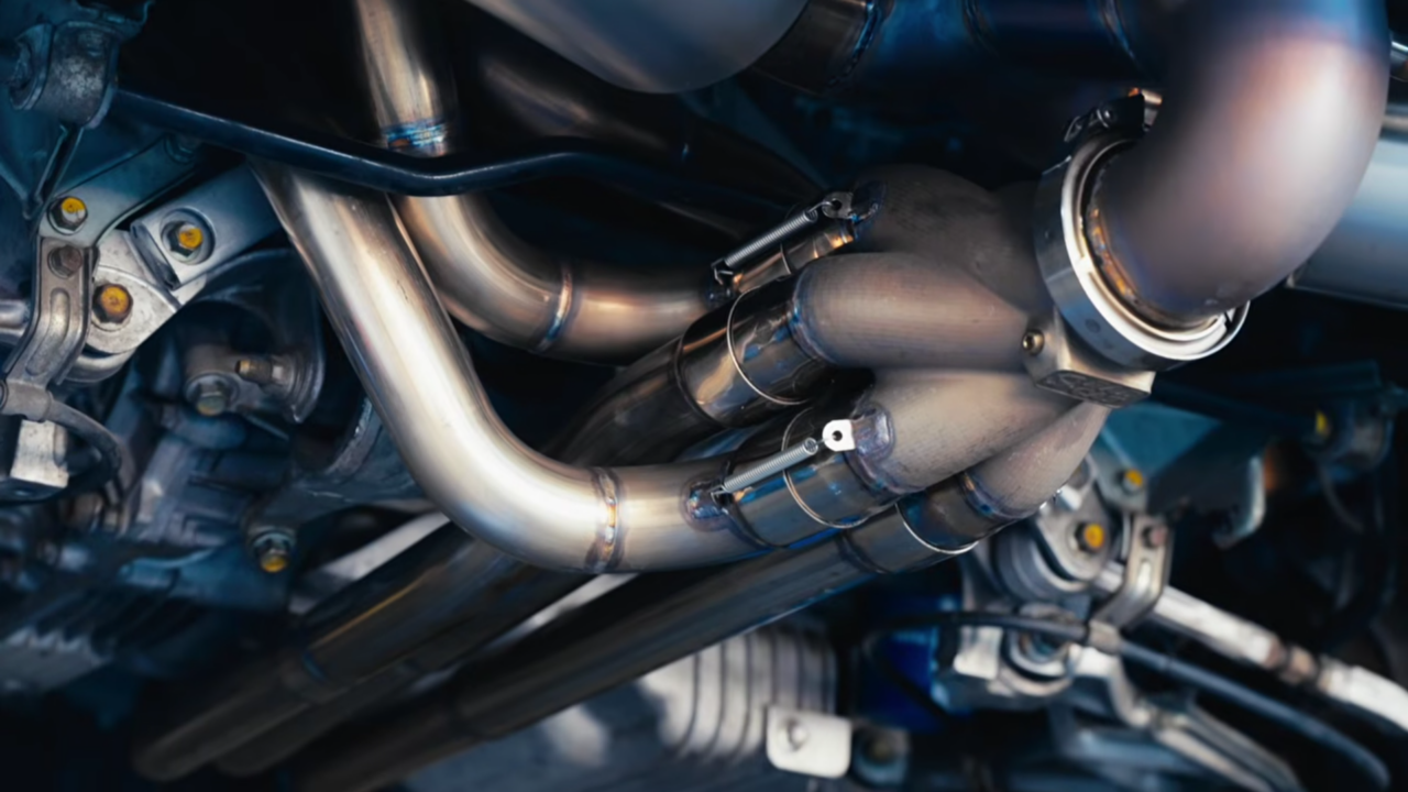 6-1 exhaust Acura NSX.
