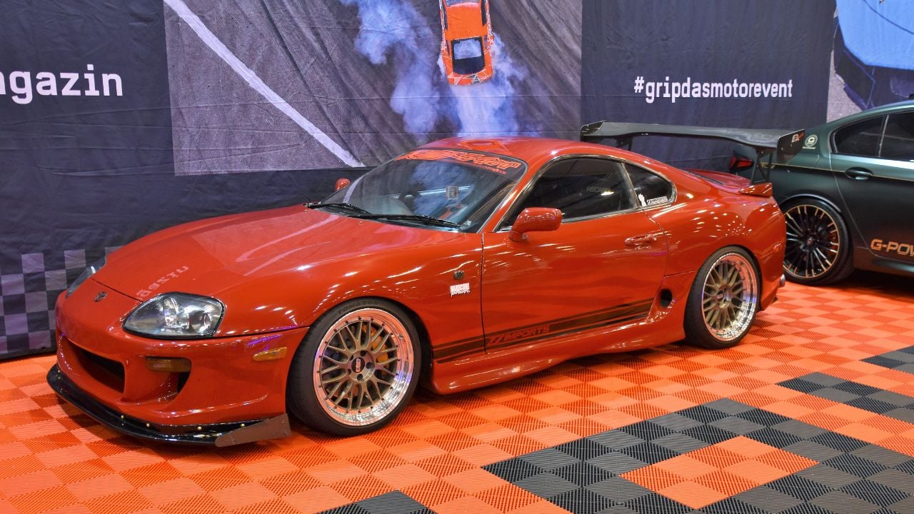 Toyota Supra Turbo (A80)