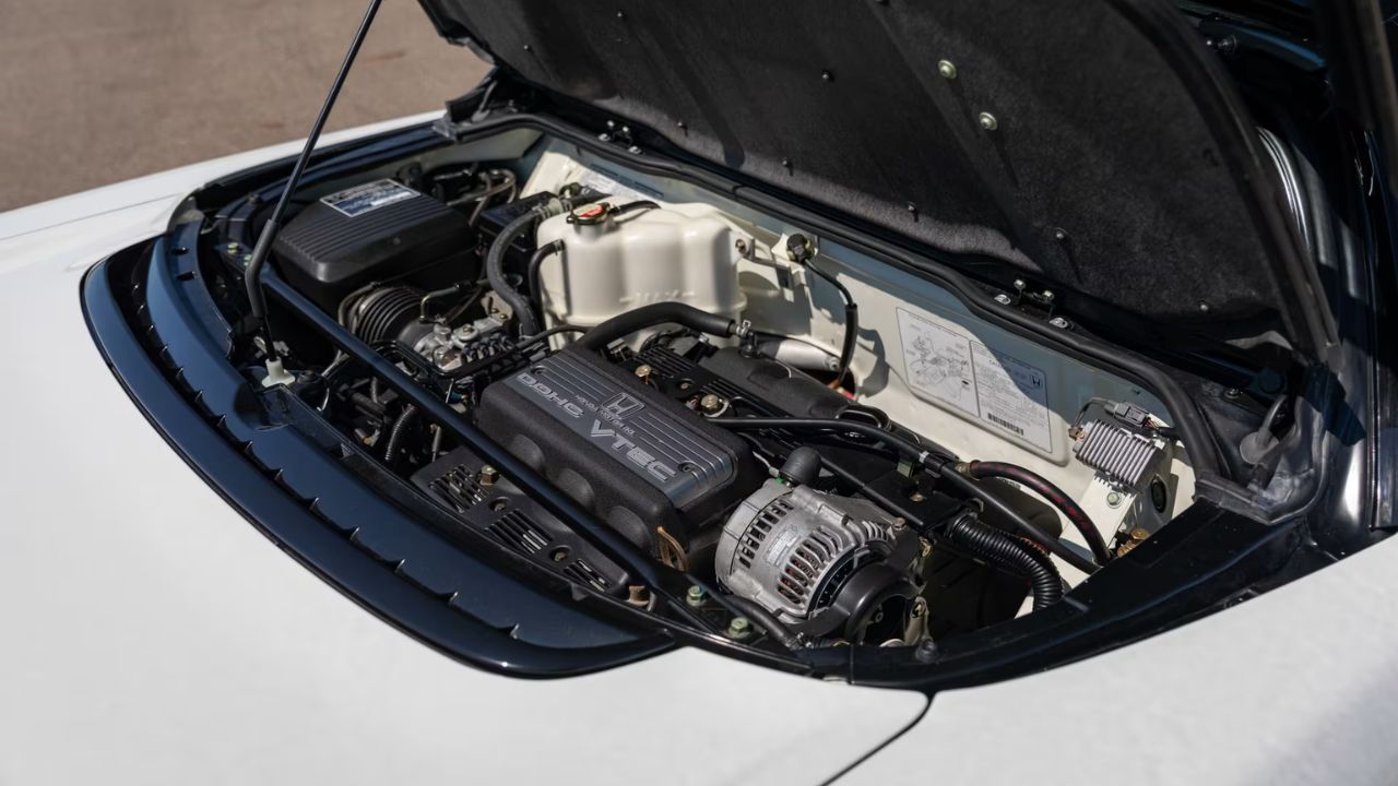 Honda NSX 3.0-liter DOHC V6