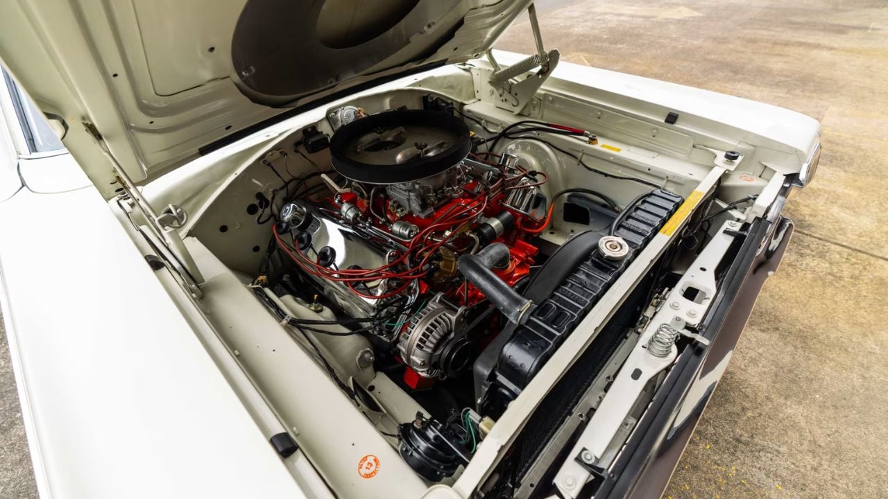 1967 Plymouth Hemi Belvedere II 426 cubic-inch Hemi V-8