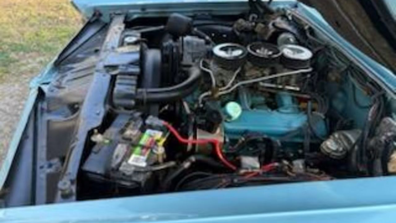 1963 Pontiac Grand Prix 421 cubic-inch V-8