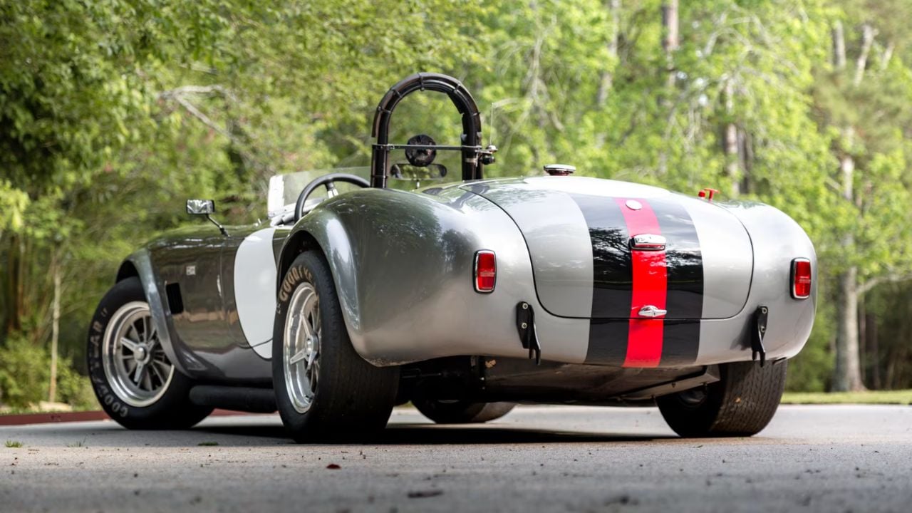1965 Shelby 289 Cobra Roadster