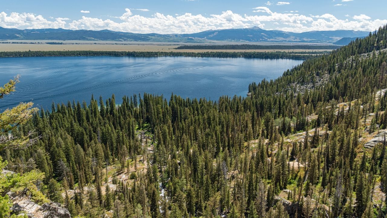 Jenny Lake with the Teton Range in Wyoming.