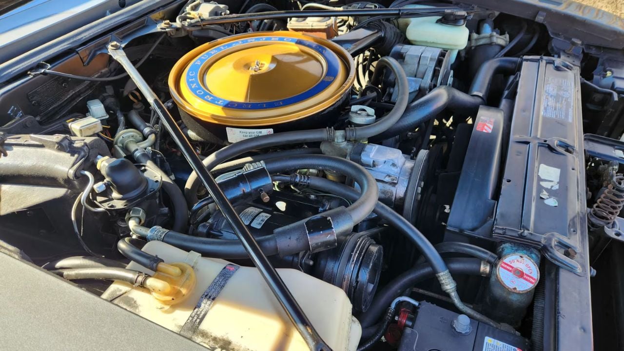 Cadillac Seville 5.7-litre V8