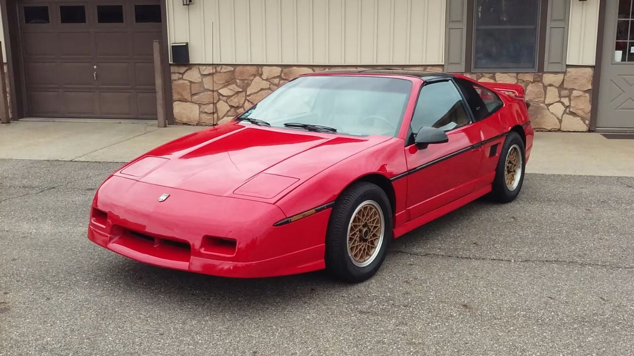 1988 Pontiac Fiero GT
