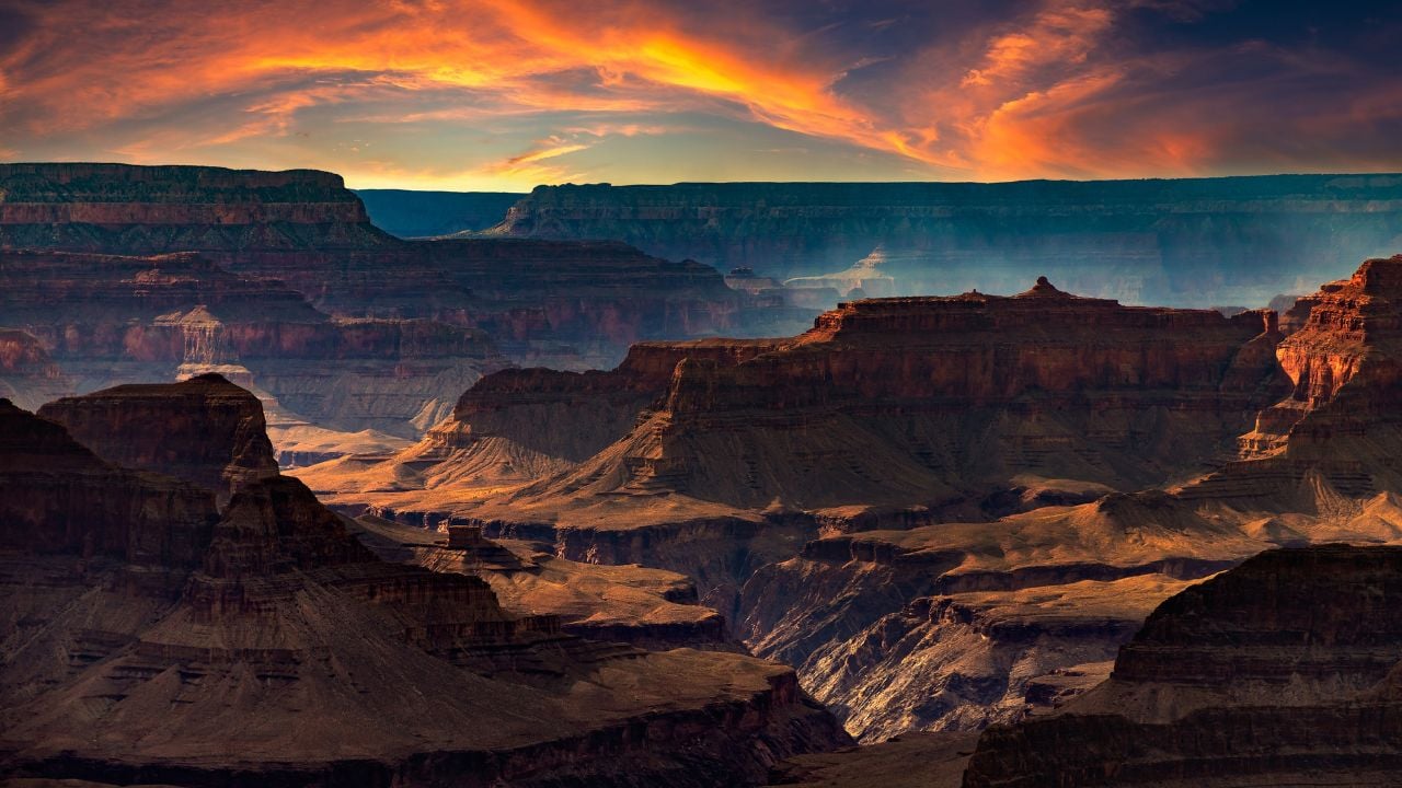 Grand Canyon National Park at sunset, Arizona.