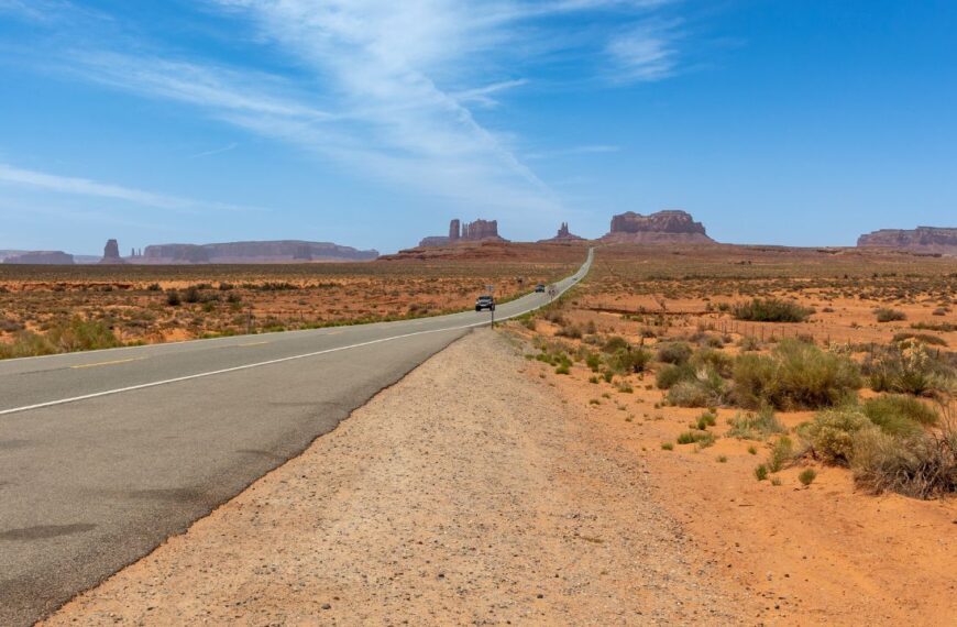 Bucket-List Road Trips Through the Heart of America’s Park Country