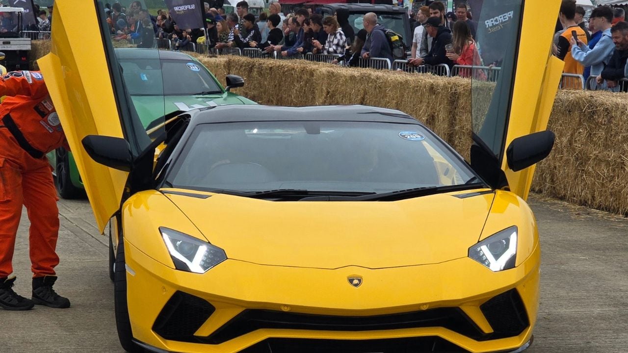 Lamborghini Aventador