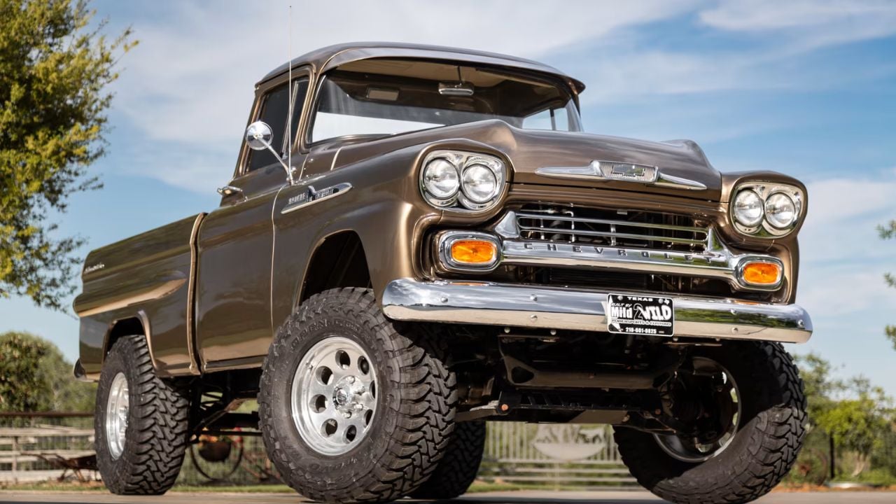 1958 Chevrolet Apache Custom Pickup