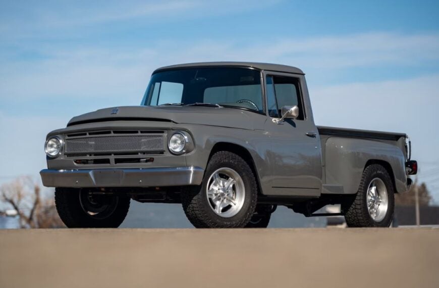 1966 International Custom Pickup