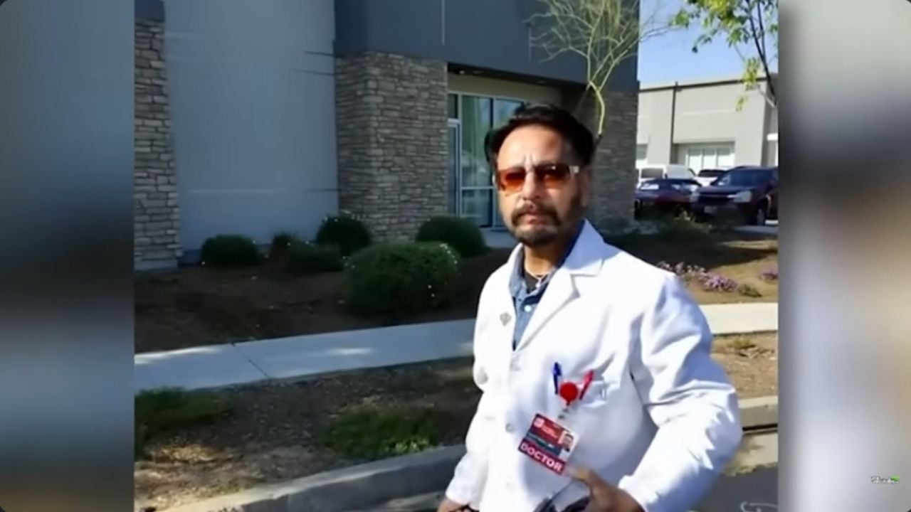 Car Detailer, Doctor Clash Over Parking in Viral Blowup.