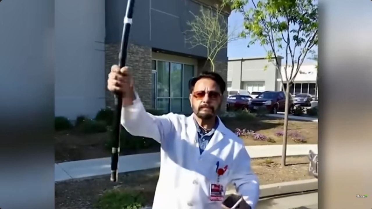 Car Detailer, Doctor Clash Over Parking in Viral Blowup.