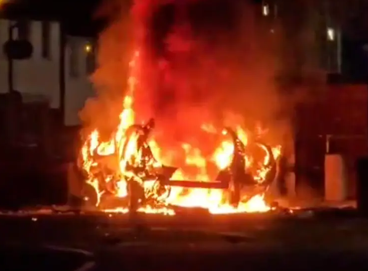 car bomb outside police station in ireland