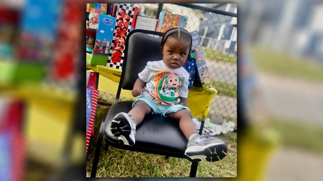 Too Young to Drive, Too Late to Undo: Tragedy After Teen Mom’s Crash Claims Child’s Life.