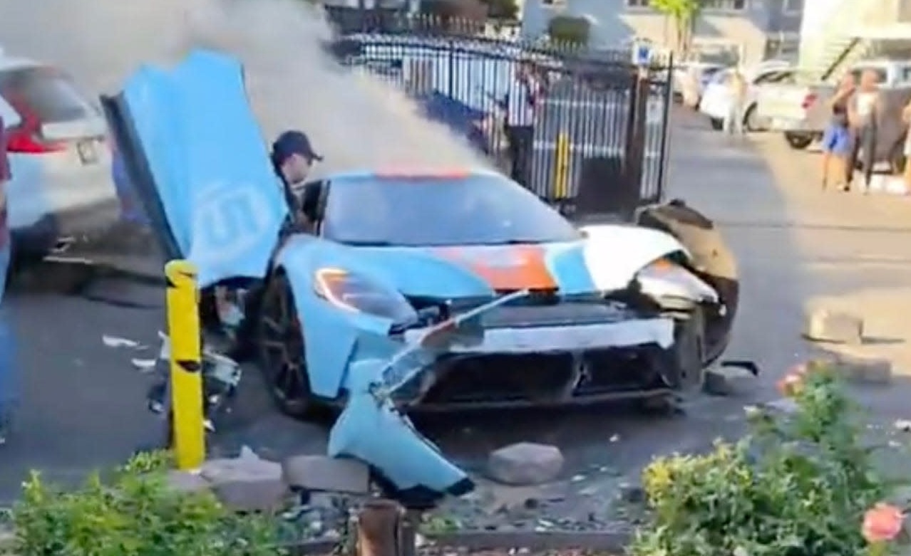 ford gt heritage crash in california