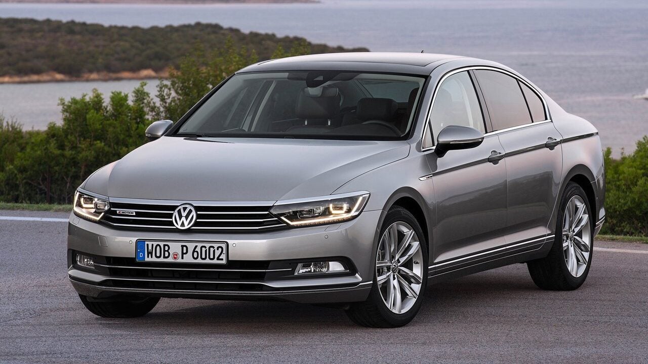 2015 Volkswagen Passat.