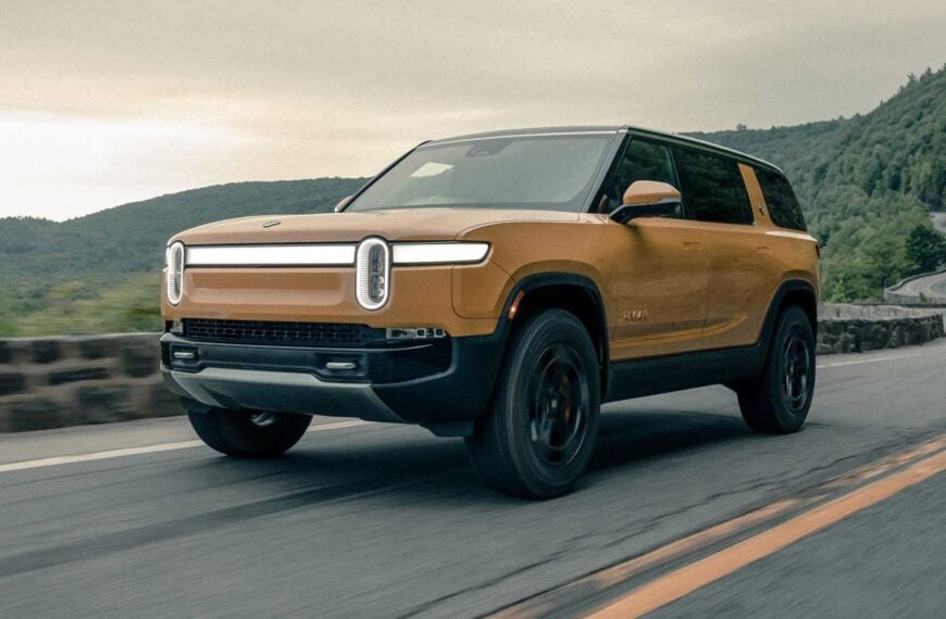Rivian R1S