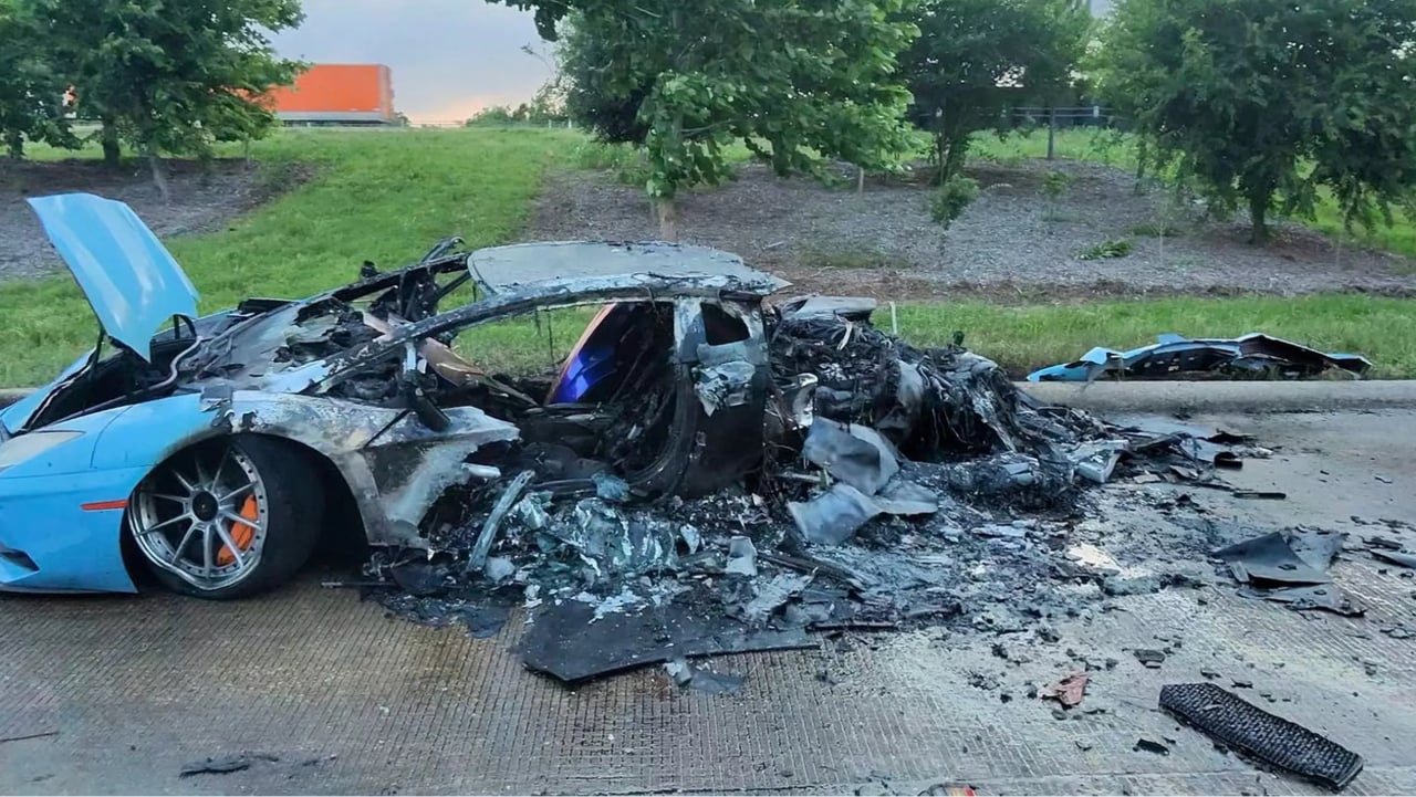 Lamborghini Crash