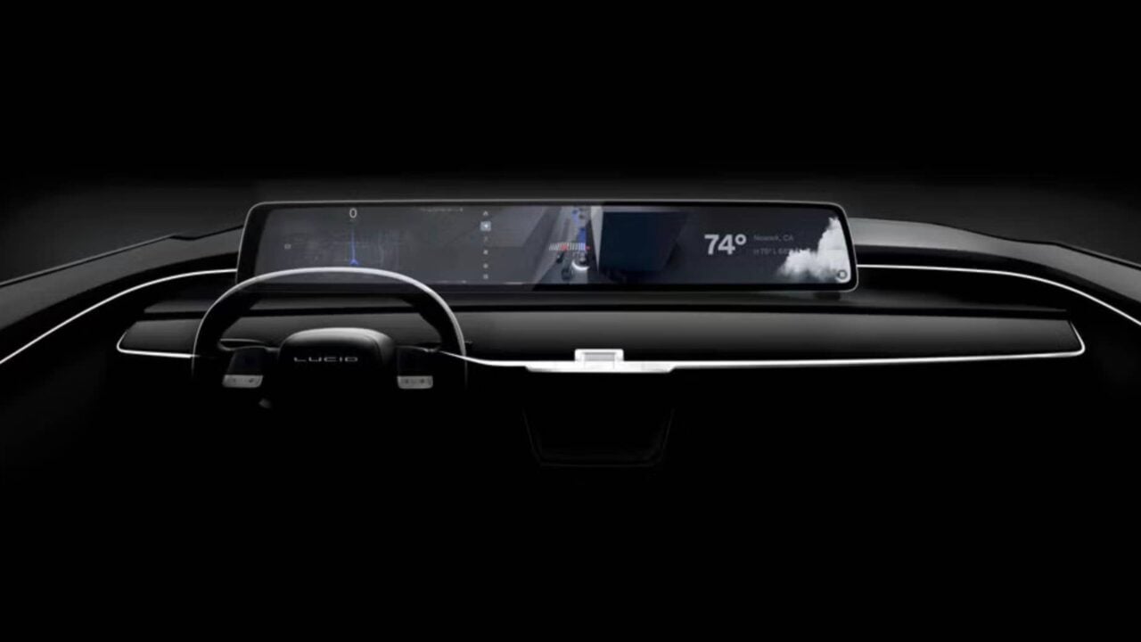 Lucid Dash e1779791973550