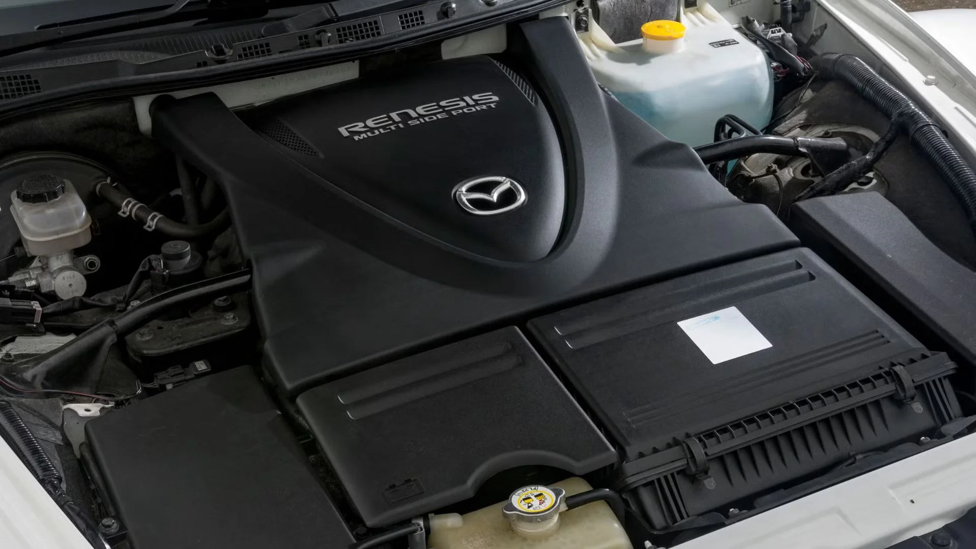 Mazda RX-8 Engine