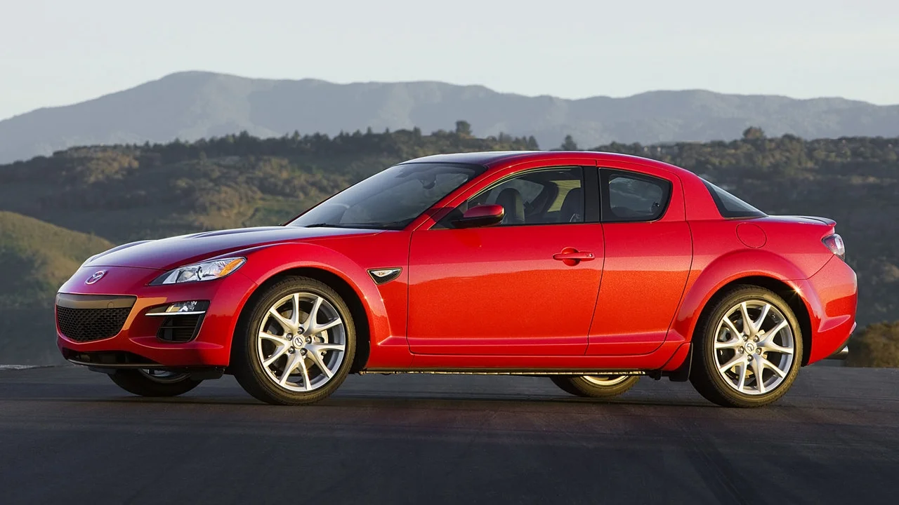 Mazda RX-8 Side View