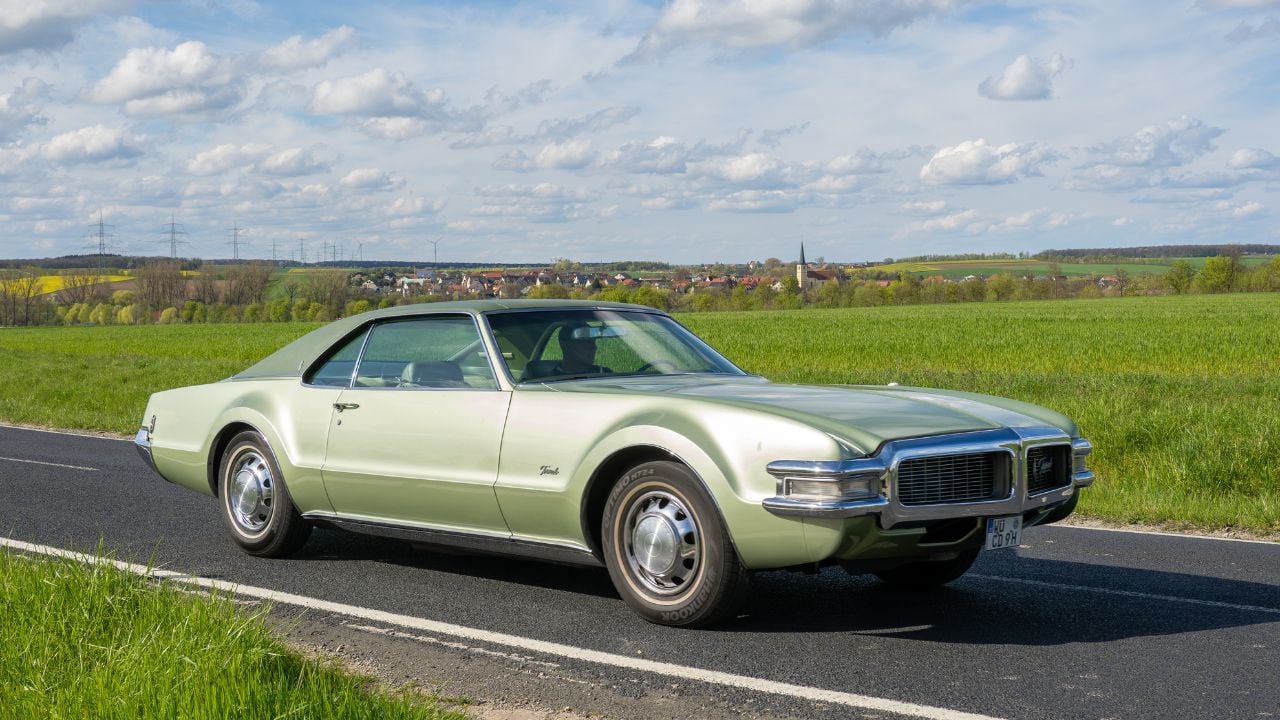 Oldsmobile Toronado