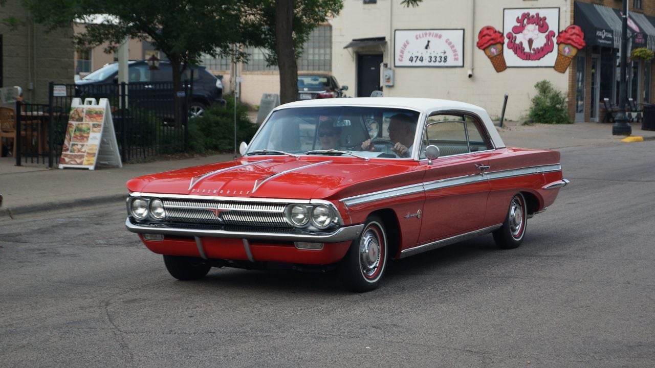 1962 Oldsmobile F-85 Jetfire