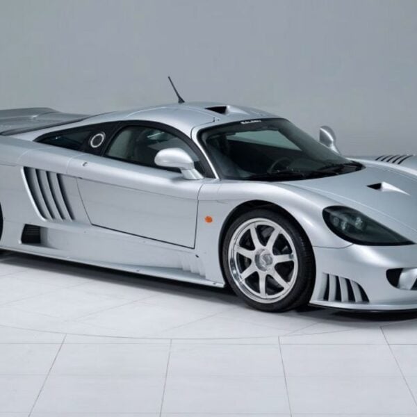 2004 Saleen S7