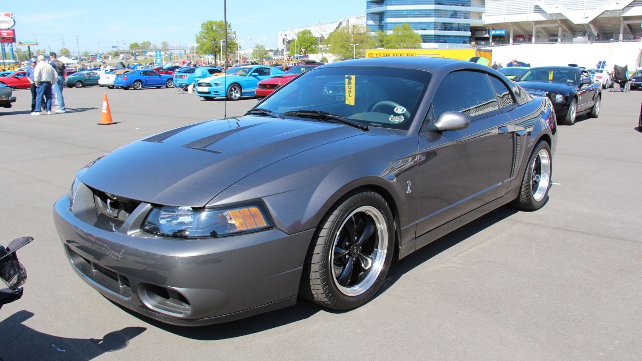 Ford Mustang SVT Cobra