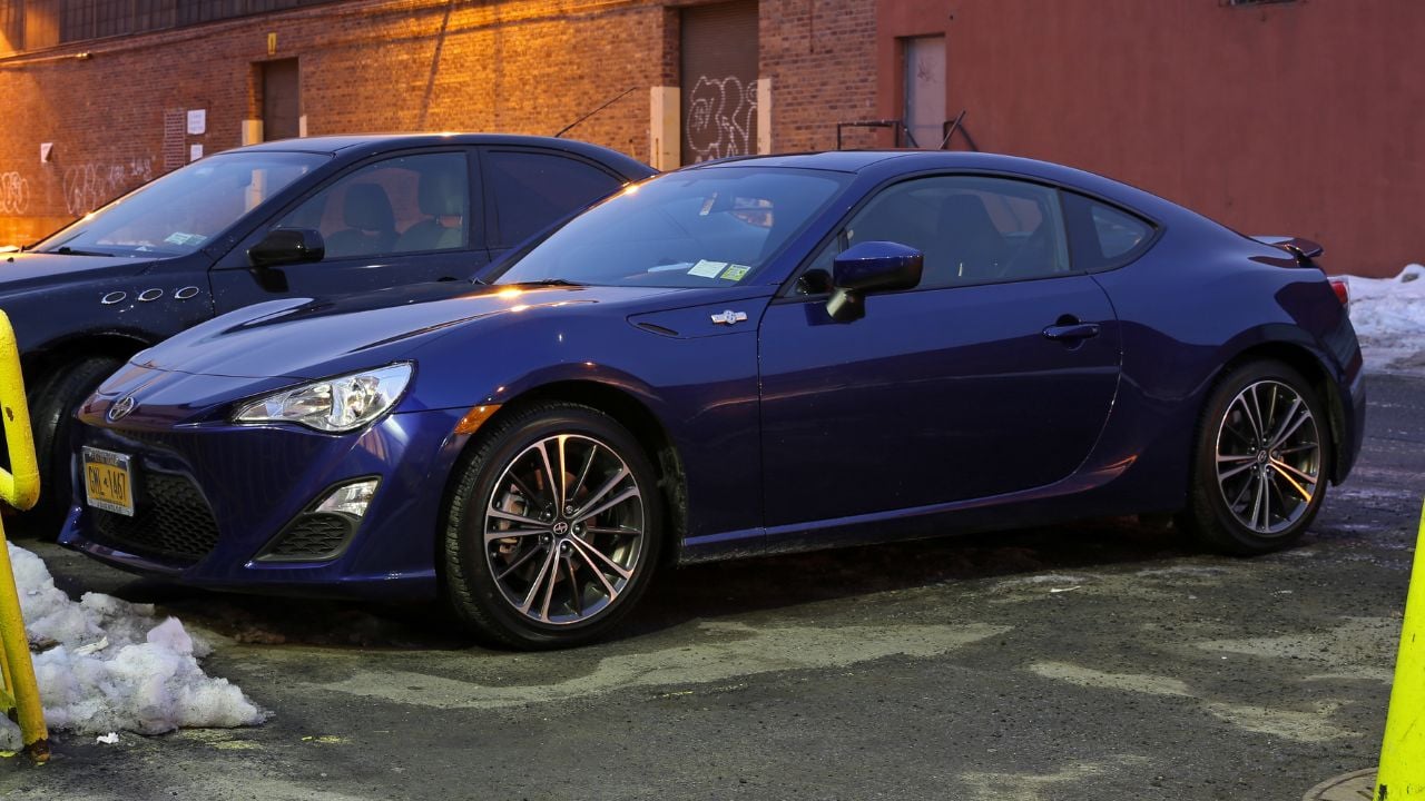 Scion FR-S
