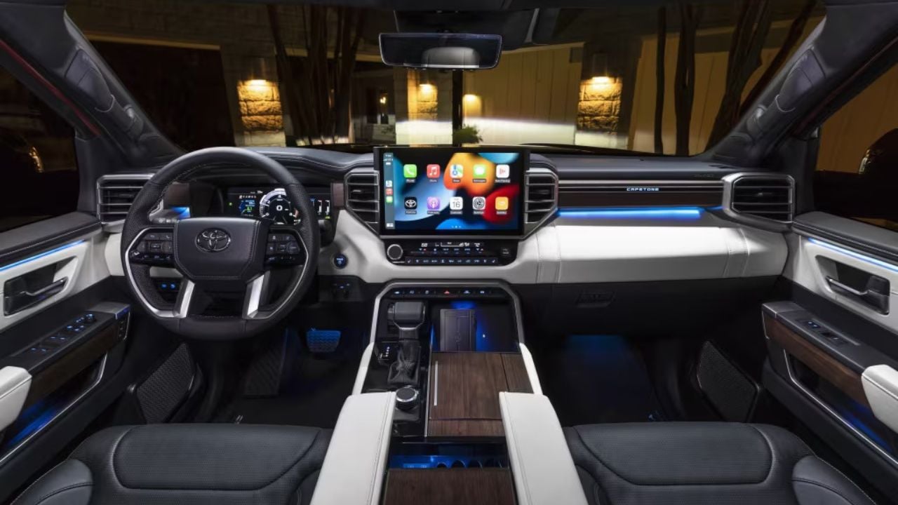 Toyota Sequoia