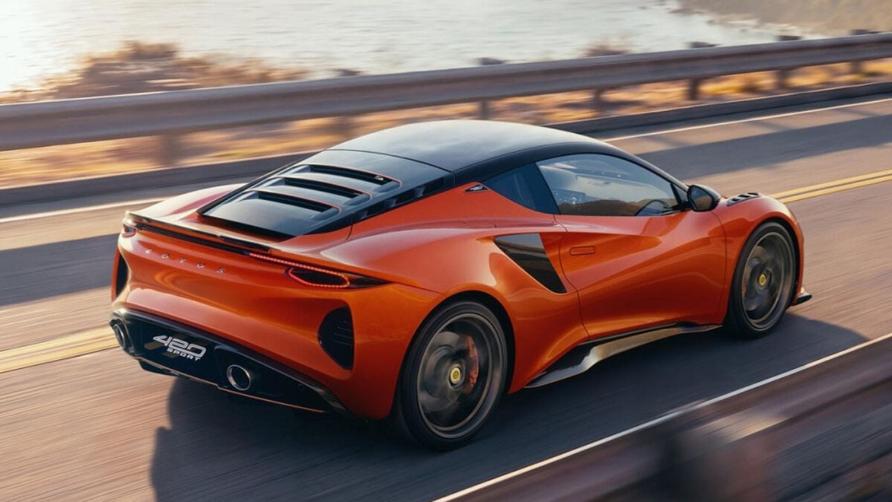 Lotus Emira 420 Sport