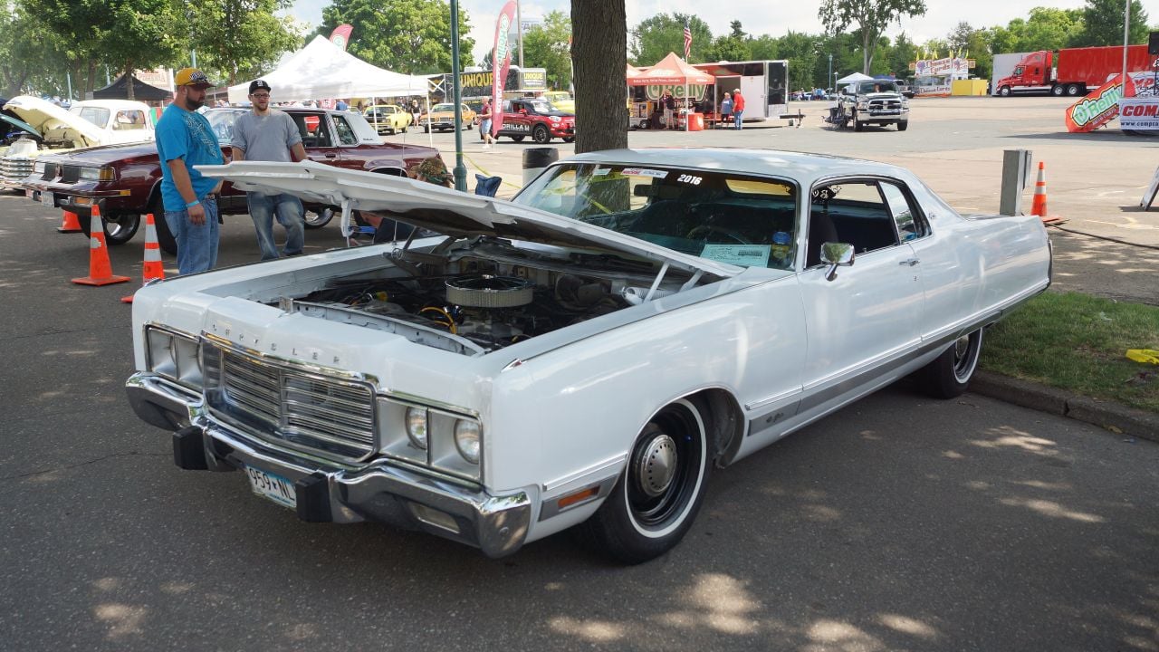 1973 Chrysler New Yorker Brougham