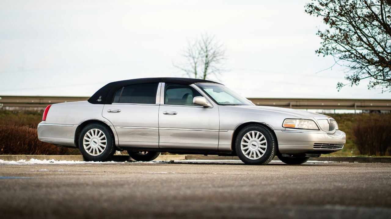 Lincoln Town Car