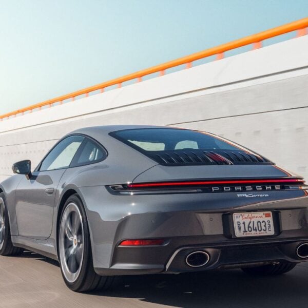 Porsche 911 Carrera