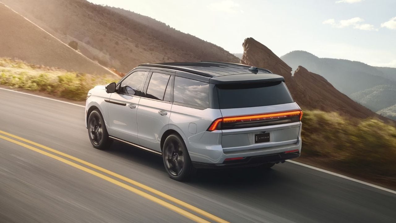 Lincoln Navigator Black Label