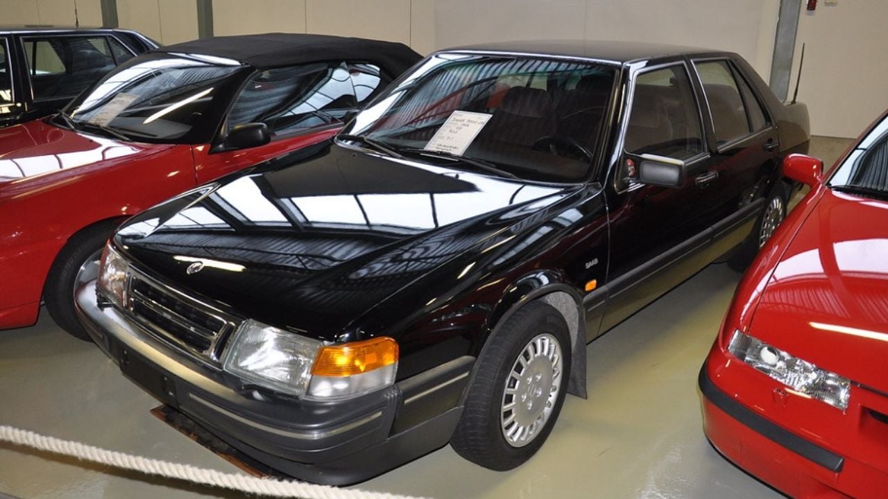 Saab 9000