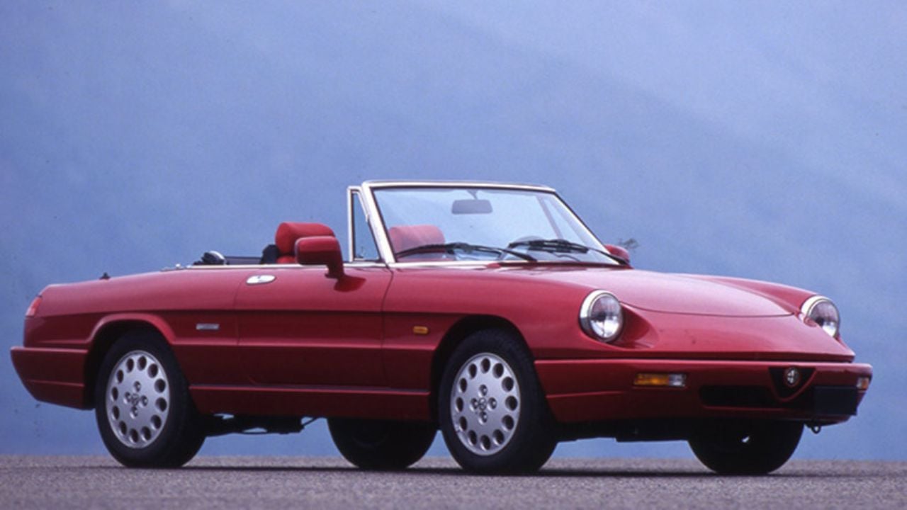 Alfa Romeo Spider Series 4