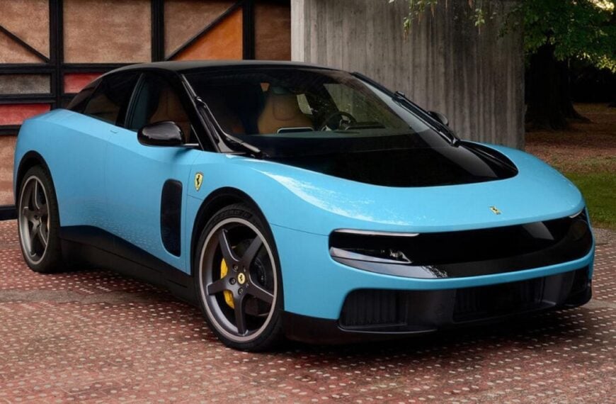 Ferrari Luce