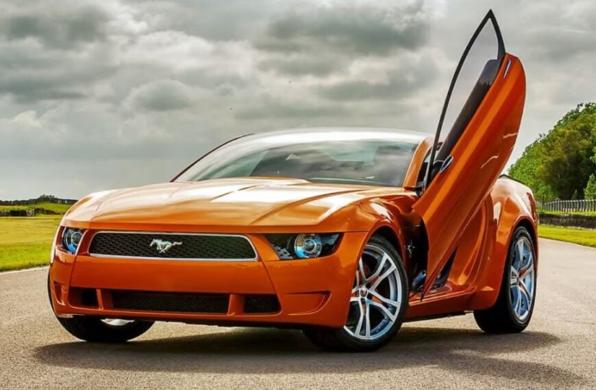 2006 Ford Mustang Giugiaro concept car