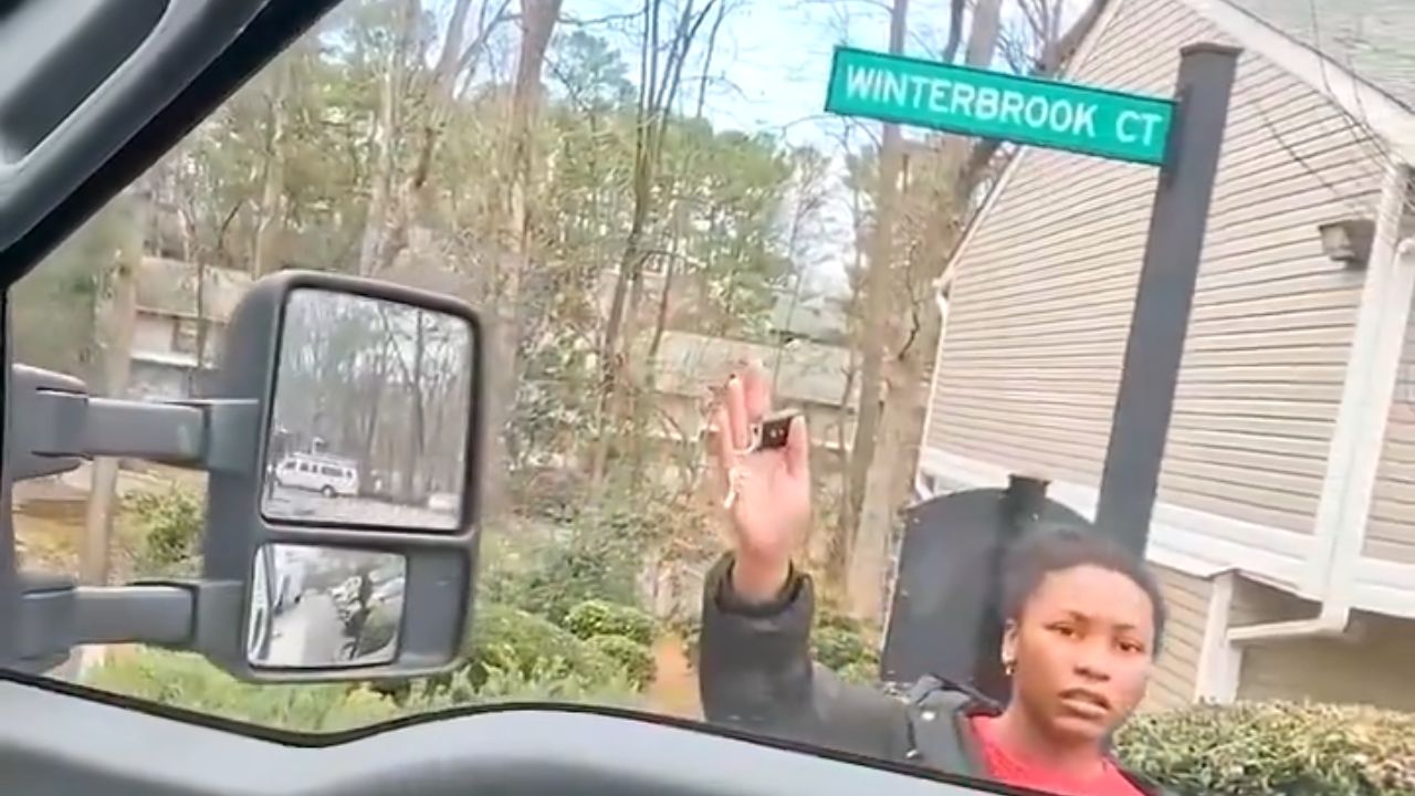 She parked in someone else's spot. Then the tow truck came way before the deadline.