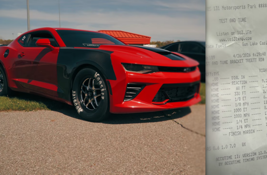 4-cylinder camaro drag car.
