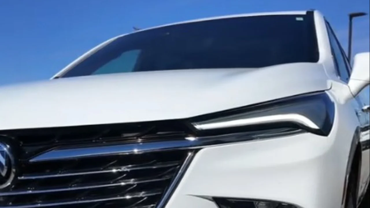 2023 Buick Enclave Premium Teaser