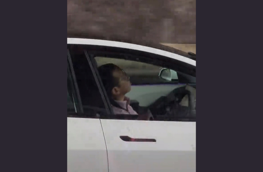 Tesla Driver Appears Asleep on Busy Motorway, Reminding Everyone FSD Isn’t a Chauffeur
