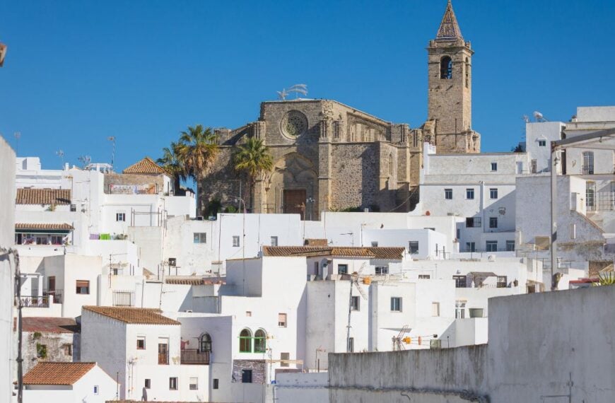 Vejer de la Frontera, a historic white hill town located in the province of Cádiz, Andalusia, Spain.