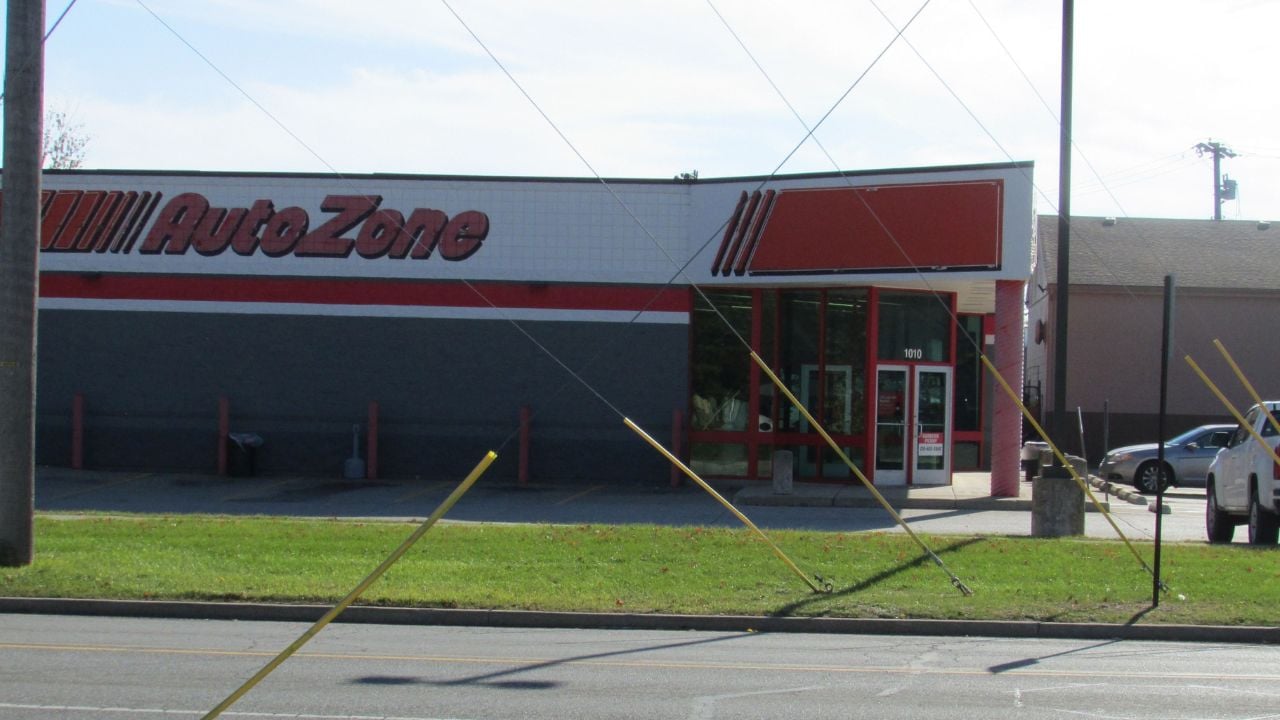 Autozone, 1010 Calumet Ave, Valparaiso, Indiana.